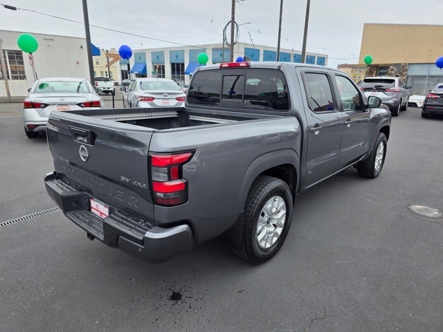 2022 Nissan Frontier SV