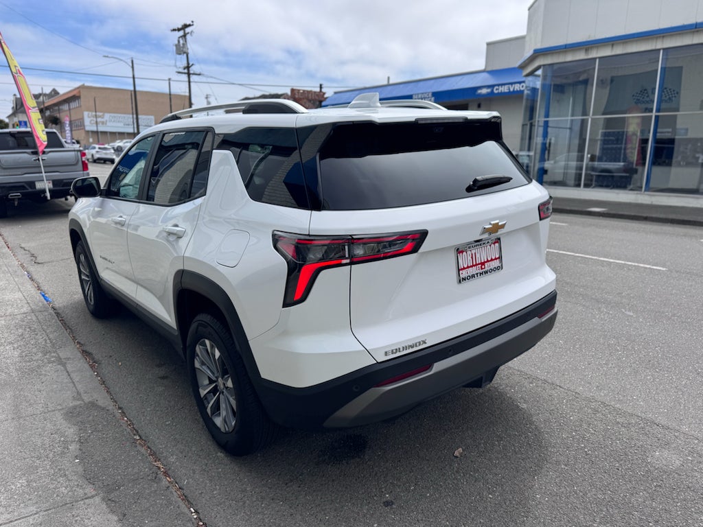 2025 Chevrolet Equinox FWD LT