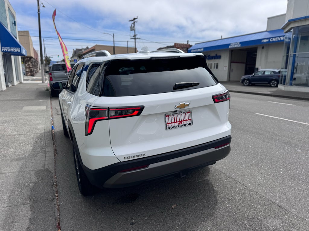 2025 Chevrolet Equinox FWD LT