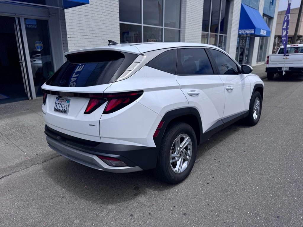 2025 Hyundai TUCSON SE