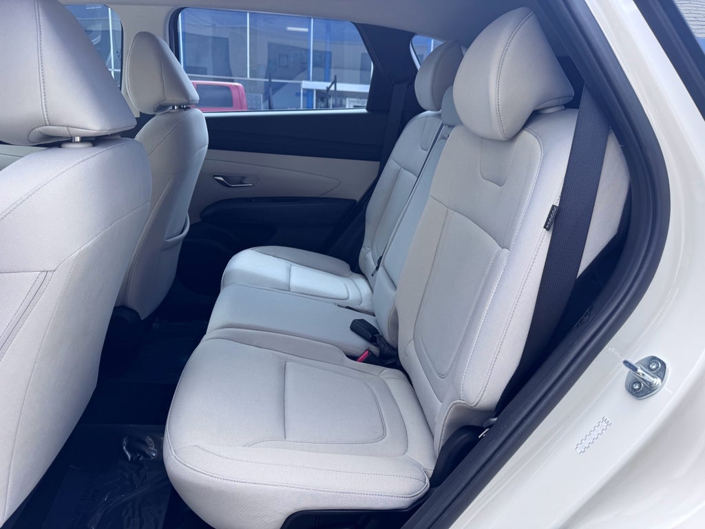 2025 Hyundai TUCSON SE