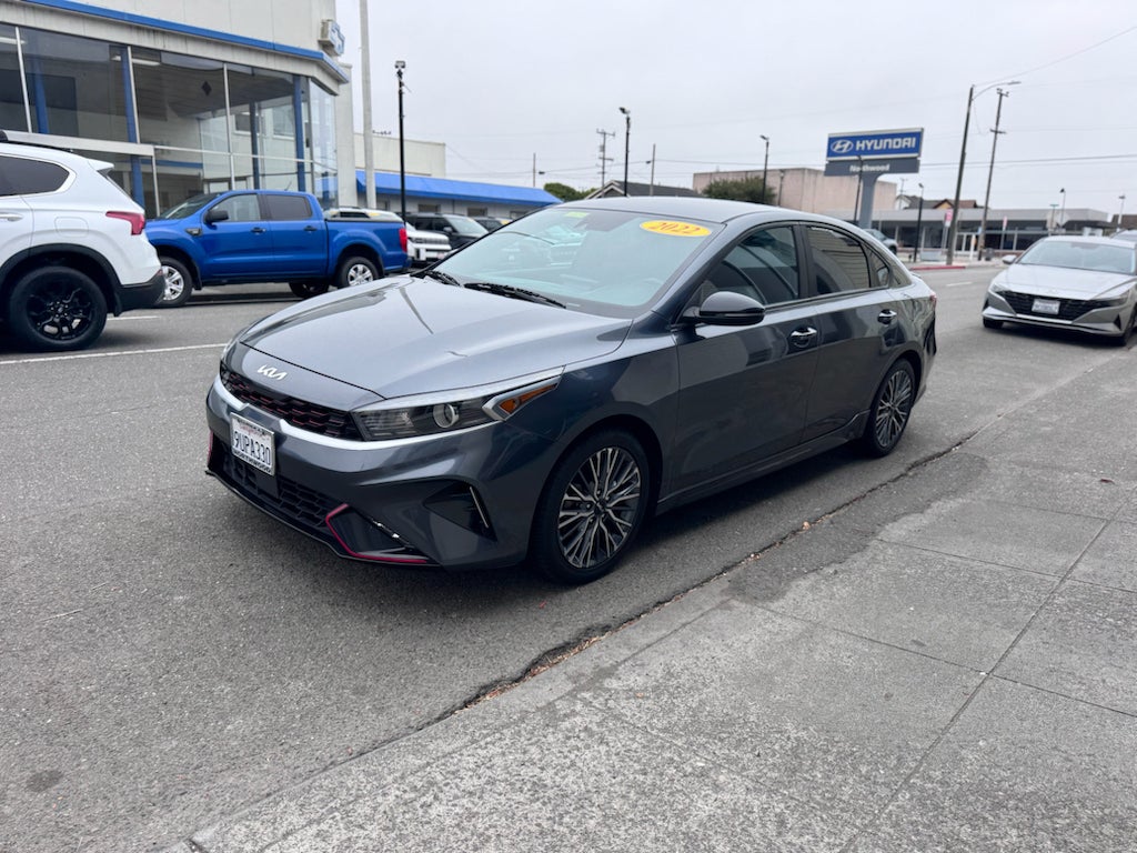 2022 Kia Forte GT-Line