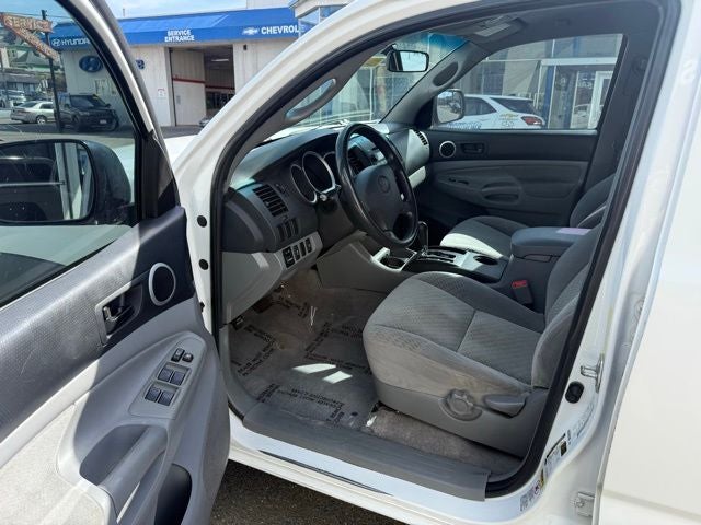 2009 Toyota Tacoma Base V6