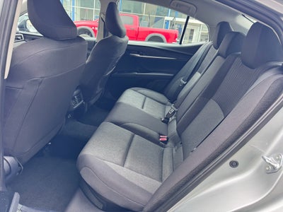 2025 Toyota Camry Hybrid LE