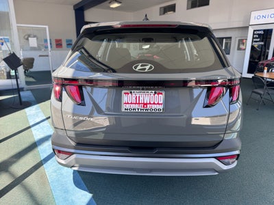 2026 Hyundai TUCSON SE