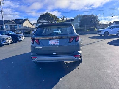 2026 Hyundai TUCSON SE