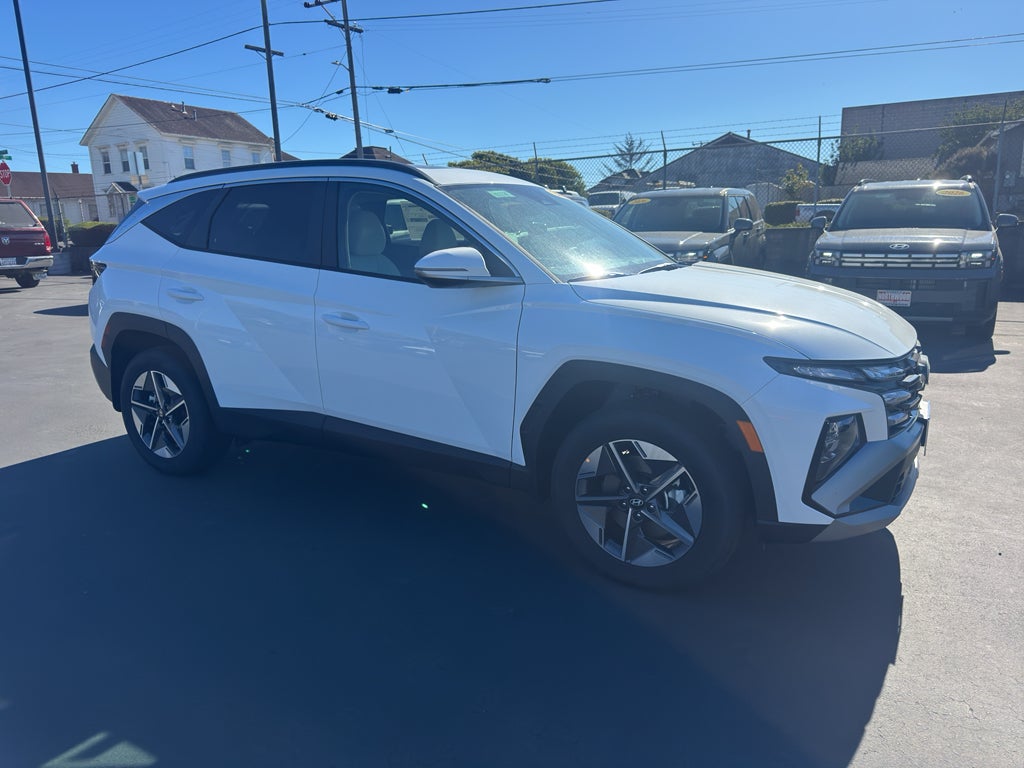 2026 Hyundai TUCSON SEL Premium