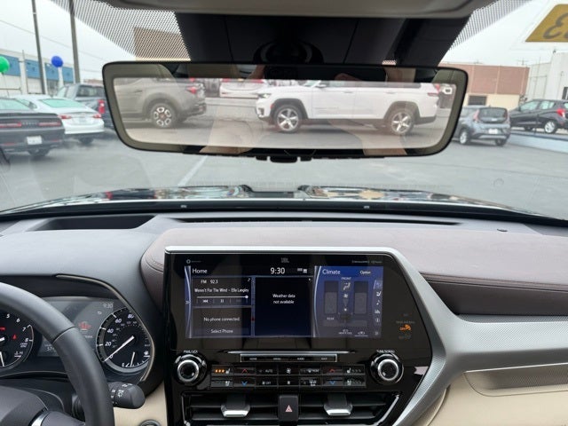 2021 Toyota Highlander Platinum