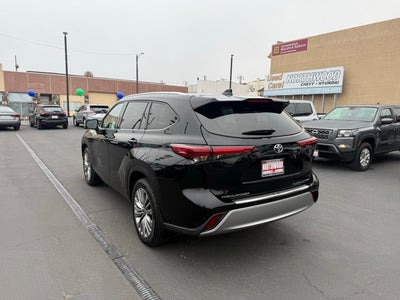 2021 Toyota Highlander Platinum