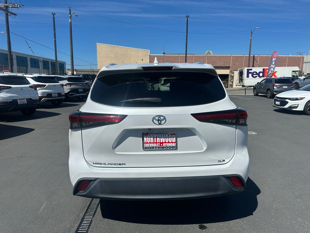 2022 Toyota Highlander XLE