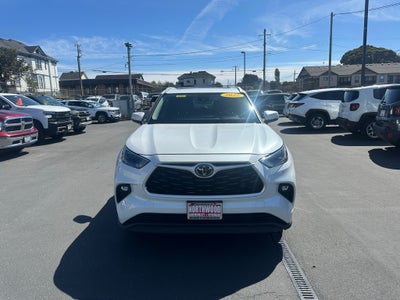2022 Toyota Highlander XLE