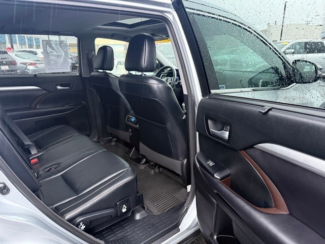 2017 Toyota Highlander XLE