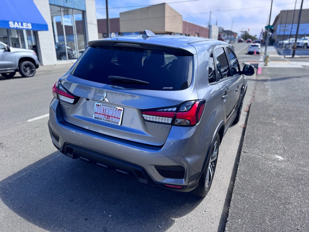 2024 Mitsubishi Outlander Sport ES