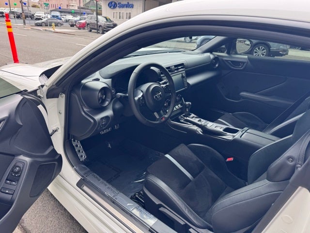 2024 Toyota GR86 Premium