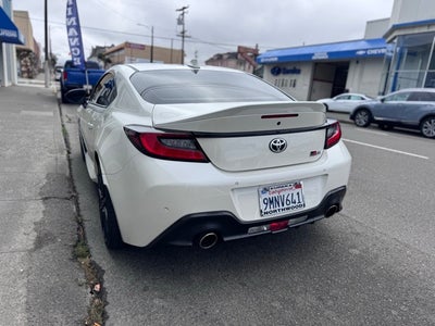 2024 Toyota GR86 Premium