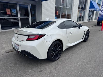 2024 Toyota GR86 Premium