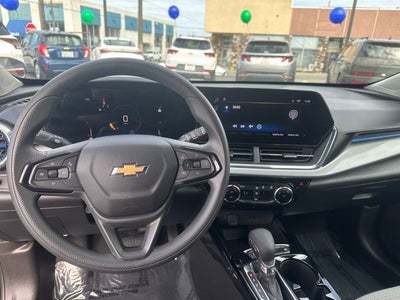2025 Chevrolet Trax LT
