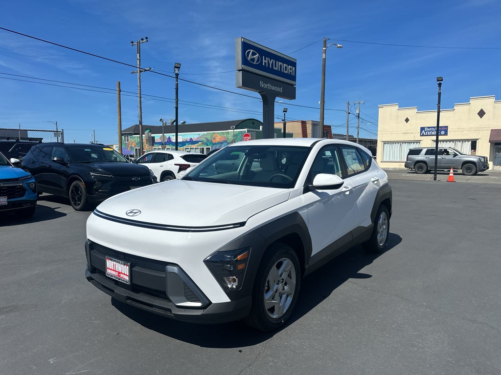 2027 Hyundai KONA SE