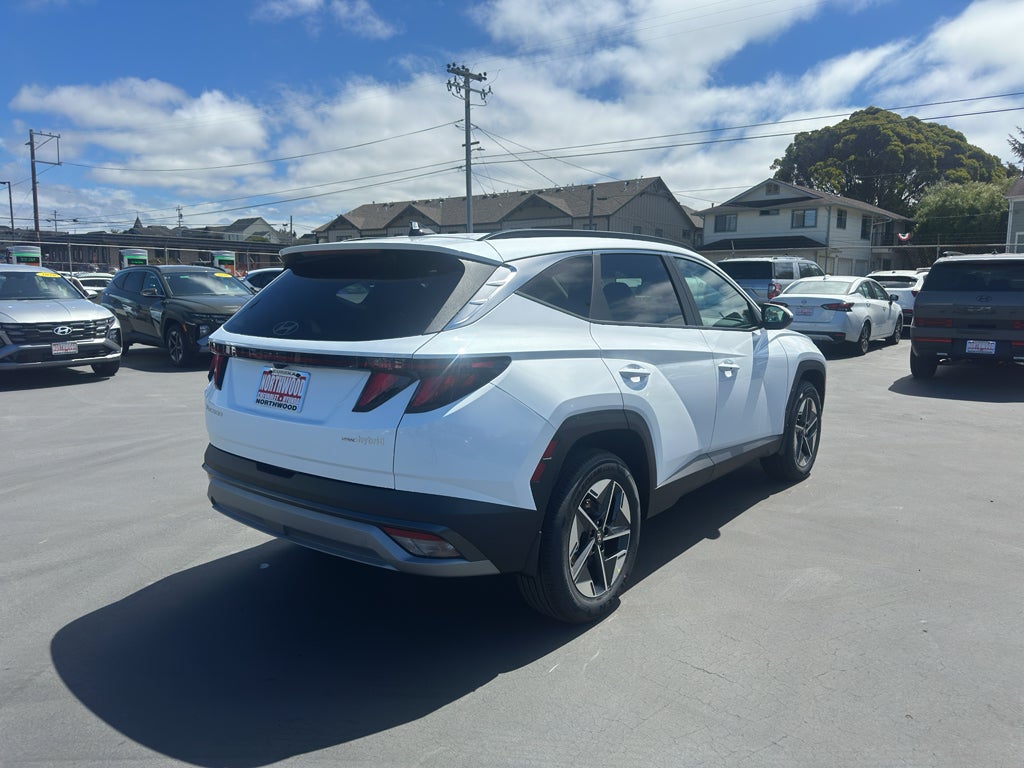 2026 Hyundai TUCSON HYBRID SEL