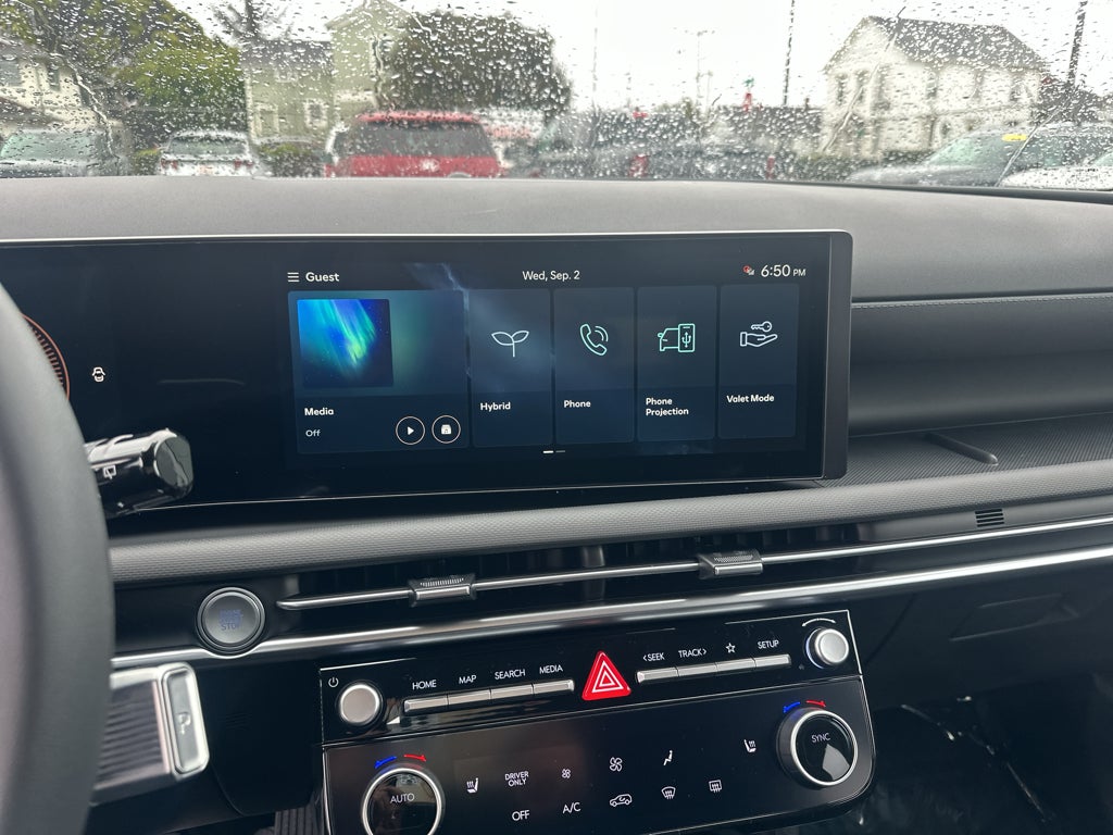 2026 Hyundai TUCSON HYBRID SEL
