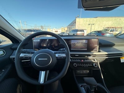 2025 Hyundai SONATA SE