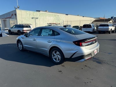 2025 Hyundai SONATA SE