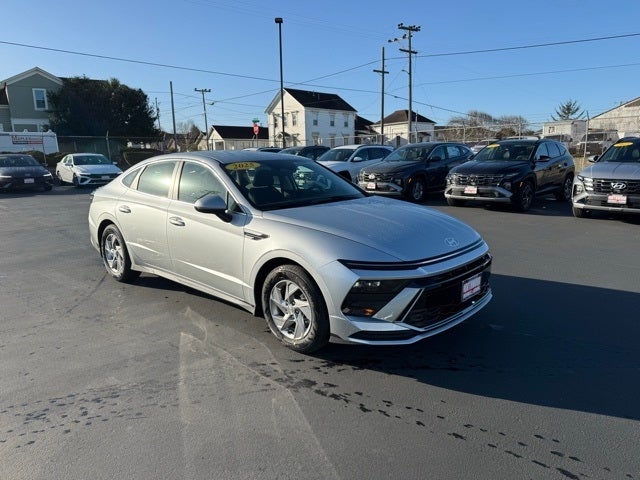 2025 Hyundai SONATA SE