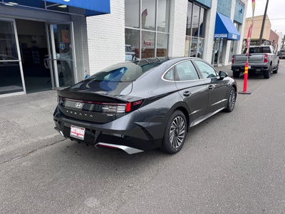 2026 Hyundai SONATA HYBRID SEL