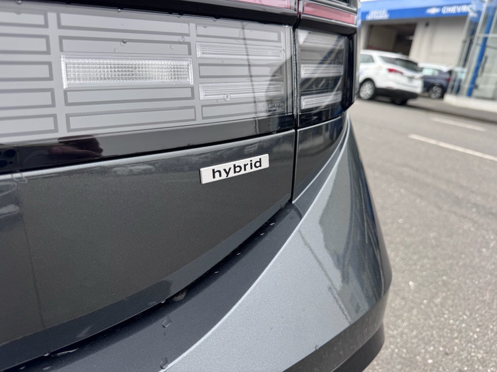 2026 Hyundai SONATA HYBRID SEL