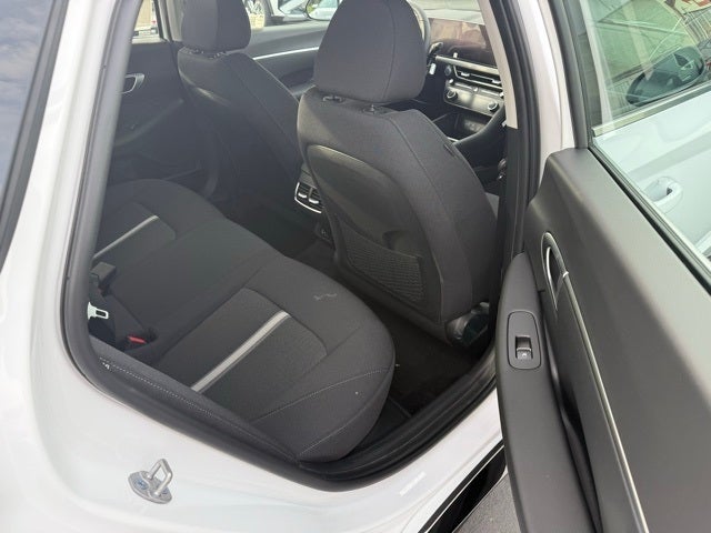 2025 Hyundai SONATA HYBRID SEL