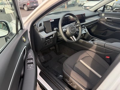 2025 Hyundai SONATA HYBRID SEL