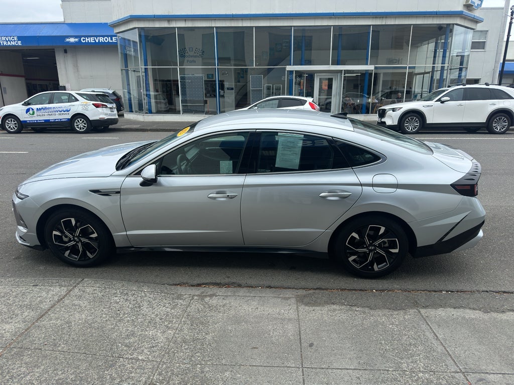 2025 Hyundai SONATA SEL