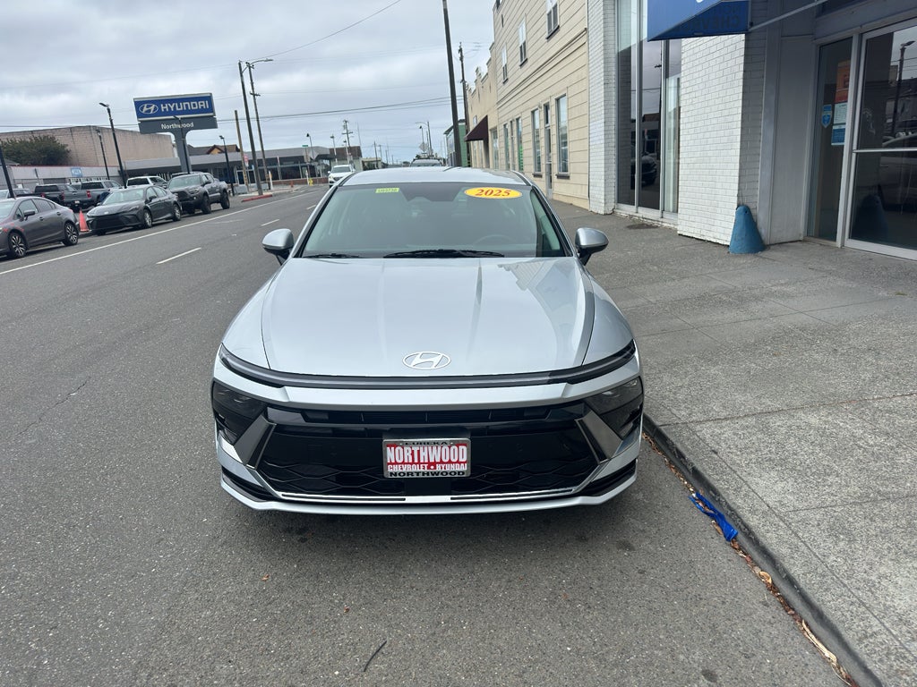 2025 Hyundai SONATA SEL