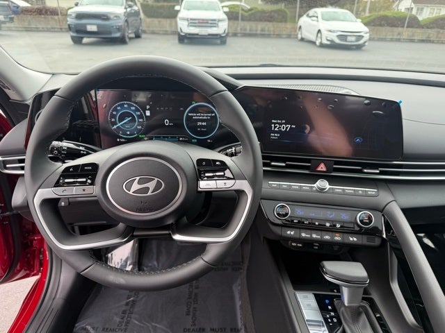 2025 Hyundai ELANTRA HYBRID Limited