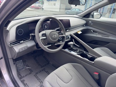 2025 Hyundai ELANTRA SEL Convenience
