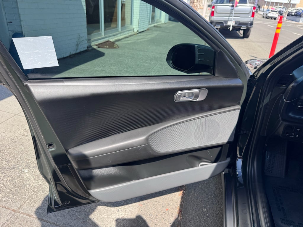 2024 Hyundai IONIQ 6 SEL