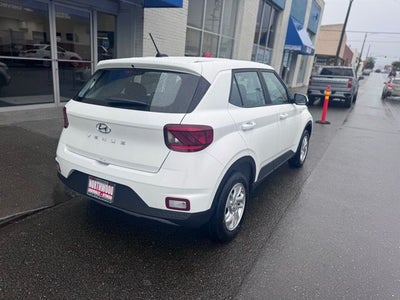 2026 Hyundai VENUE SE