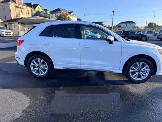 2024 Audi Q3 Premium S Line quattro