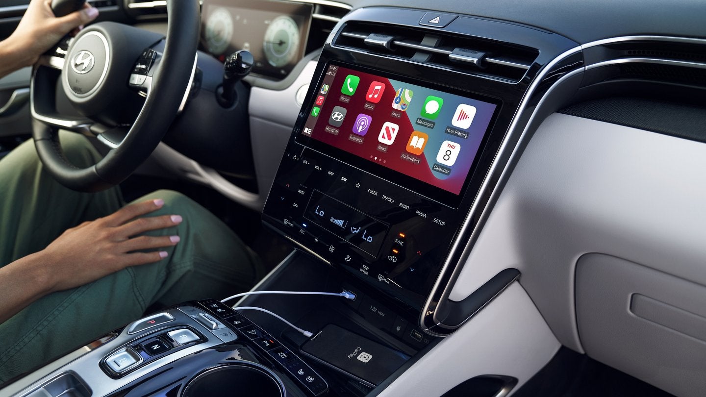 2022 Tucson Interior | Northwood Hyundai in Eureka CA